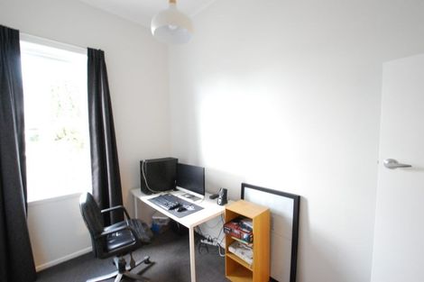 Photo of property in 3 Central Terrace, Alicetown, Lower Hutt, 5010