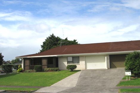 Photo of property in 1/77 Stanniland Street, Sunnyhills, Auckland, 2010