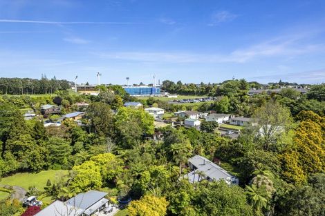 Photo of property in 1 Ruskin Place, Westown, New Plymouth, 4310