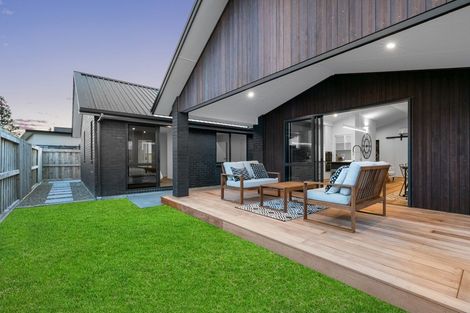 Photo of property in 20 Hanlow Place, Pyes Pa, Tauranga, 3112