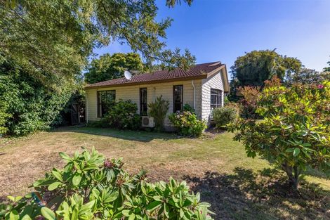 Photo of property in 12 Cunliffe Road, Redwood, Christchurch, 8051