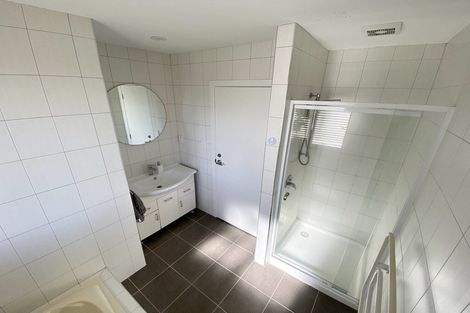 Photo of property in 17 Monte Cassino Place, Birkdale, Auckland, 0626