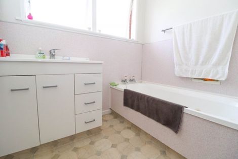 Photo of property in 129 Parawai Road, Thames, 3500