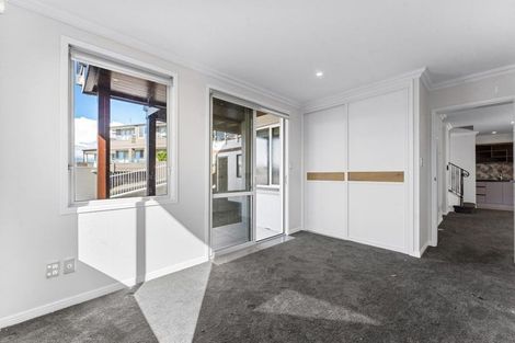 Photo of property in 72 Compass Way, Half Moon Bay, Auckland, 2012