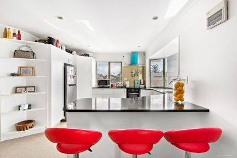 Photo of property in 9 Alta Terrace, Flat Bush, Auckland, 2019