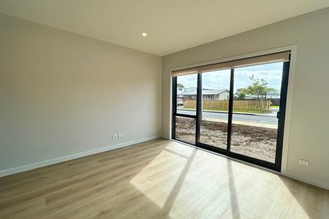 Photo of property in 2c Derrett Place, Mangere Bridge, Auckland, 2022