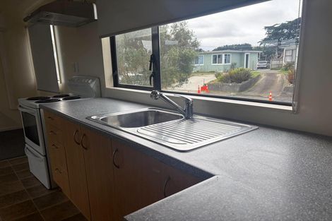 Photo of property in 6 Morere Street, Titahi Bay, Porirua, 5022
