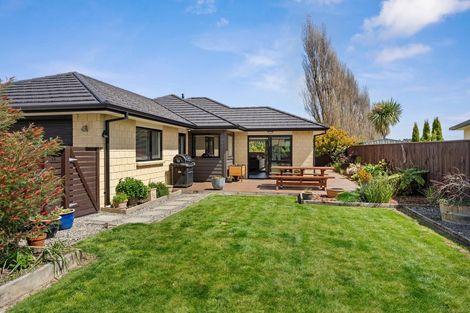 Photo of property in 8 Moy Place, Otaki, 5512