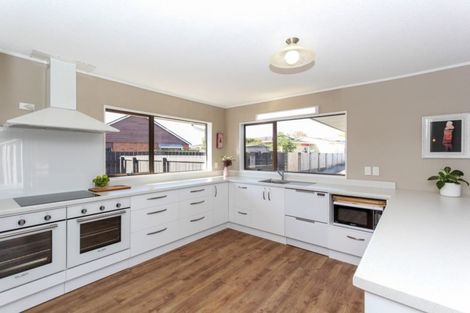 Photo of property in 13a Karamea Street, Whalers Gate, New Plymouth, 4310
