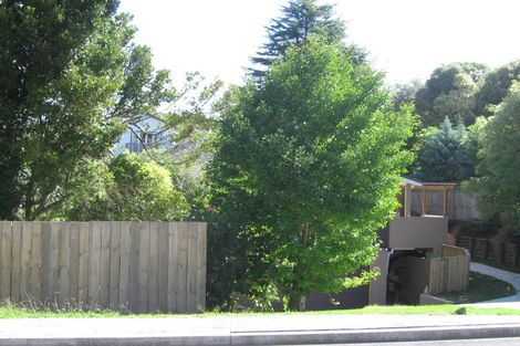 Photo of property in 2/41 Lyons Avenue, Murrays Bay, Auckland, 0630