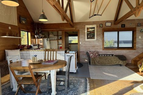 Photo of property in 9 The Parade, Okarito, Whataroa, 7886