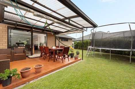 Photo of property in 21 Oakwood Way, Papamoa Beach, Papamoa, 3118