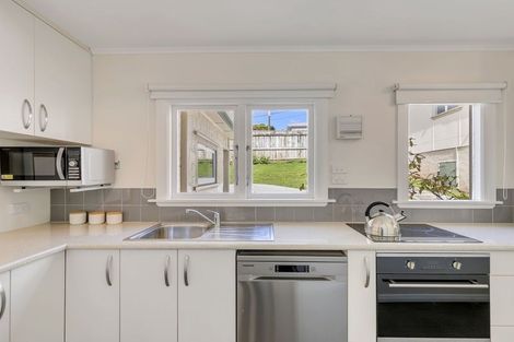 Photo of property in 9 Chester Road, Tawa, Wellington, 5028