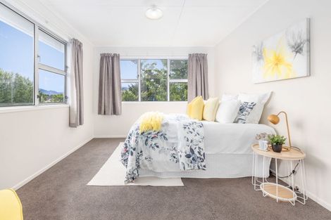 Photo of property in 12 Hollis Road, Paraparaumu Beach, Paraparaumu, 5032