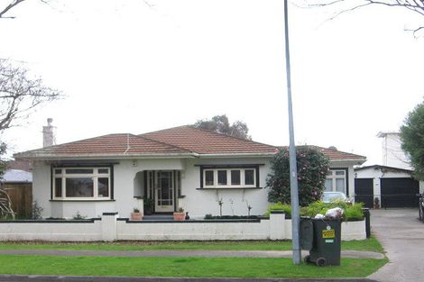 Photo of property in 47 Manapouri Crescent, Hokowhitu, Palmerston North, 4410