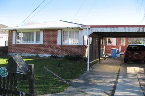 Photo of property in 53 Bull Avenue, Wainuiomata, Lower Hutt, 5014