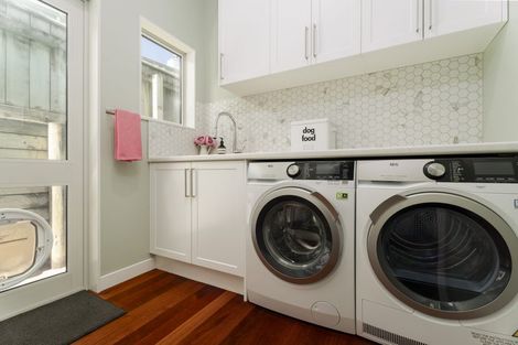 Photo of property in 13 Mauldeth Terrace, Churton Park, Wellington, 6037