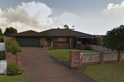 Photo of property in 7 Settlers Grove, Orewa, 0931