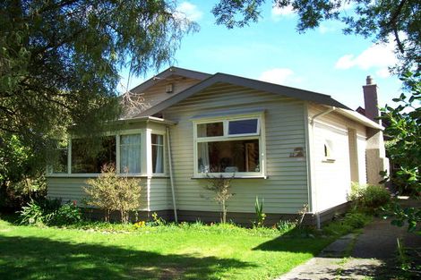 Photo of property in 22 Waitui Crescent, Waiwhetu, Lower Hutt, 5010