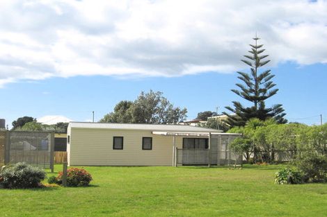 Photo of property in 54 Aubrey Road, Pataua North, Parua Bay, 0175