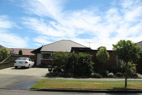 Photo of property in 1 Abingdon Court, Avonhead, Christchurch, 8042