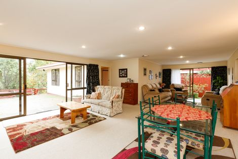 Photo of property in 5 Hill Court, Awapuni, Palmerston North, 4412