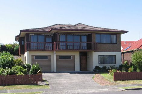 Photo of property in 5 Glenveagh Drive, Mount Roskill, Auckland, 1041