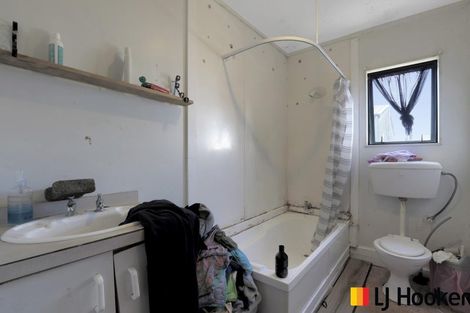 Photo of property in 41 Solveig Place, Randwick Park, Auckland, 2105