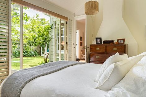 Photo of property in 51 Church Street, Devonport, Auckland, 0624