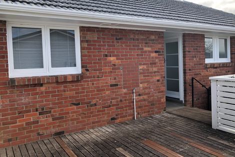 Photo of property in 22 Gossamer Drive, Pakuranga Heights, Auckland, 2010