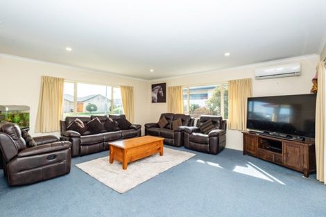 Photo of property in 19 Margaret Place, Lytton West, Gisborne, 4010