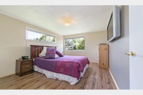 Photo of property in 73 Oreil Avenue, West Harbour, Auckland, 0618