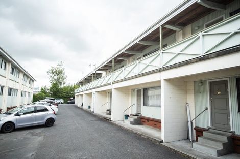 Photo of property in 1-27/21 Te Aroha Street, Hamilton East, Hamilton, 3216