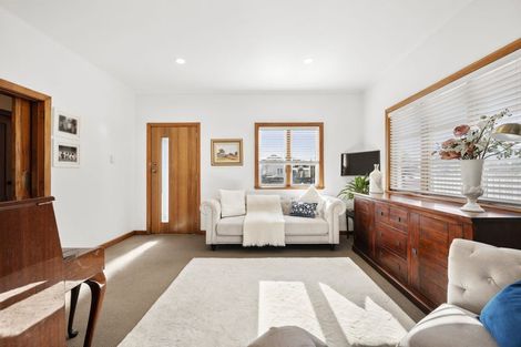 Photo of property in 13 Wayside, Miramar, Wellington, 6022