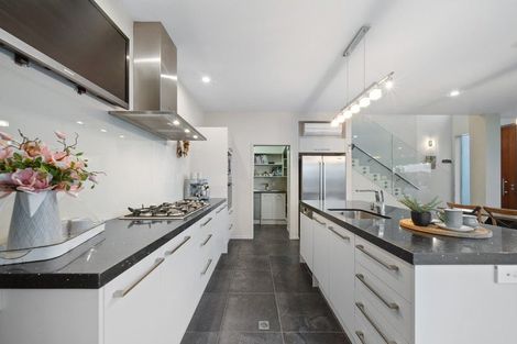 Photo of property in 10 Lake Drive, Karaka, Papakura, 2113