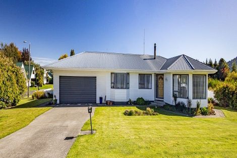 Photo of property in 49 Goldfinch Street, Ohakune, 4625