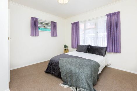 Photo of property in 1022 Fergusson Drive, Clouston Park, Upper Hutt, 5018