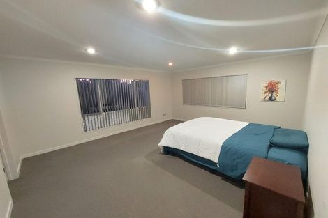 Photo of property in 6 Hilton Close, Fairview Heights, Auckland, 0632