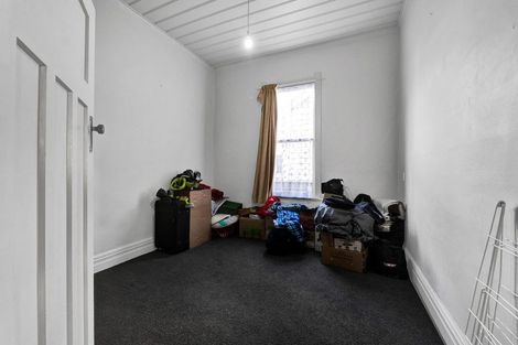 Photo of property in 30 Cambria Street, Hawera, 4610