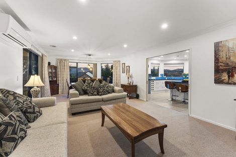 Photo of property in 2 Ormrod Grove, Riverstone Terraces, Upper Hutt, 5018