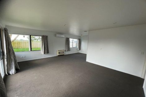 Photo of property in 17 Reeves Close, Fairview Downs, Hamilton, 3214