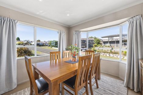 Photo of property in 58 Hyde Avenue, Richmond Heights, Taupo, 3330