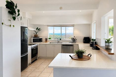 Photo of property in 467 Whangaparaoa Road, Stanmore Bay, Whangaparaoa, 0932