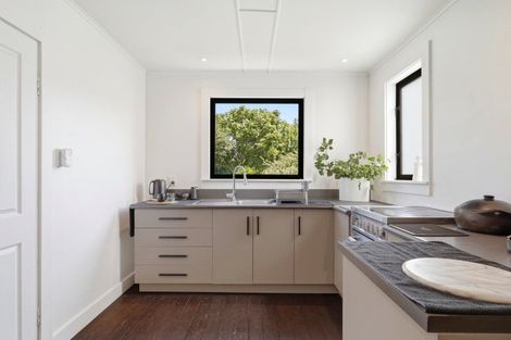 Photo of property in 85 Niblett Street, Whanganui, 4500