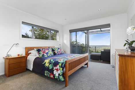 Photo of property in 39 Tawini Road, Titirangi, Auckland, 0604