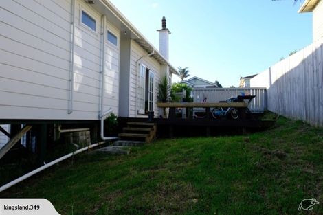 Photo of property in 34 Montrose Street, Point Chevalier, Auckland, 1022