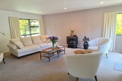 Photo of property in 49b Simla Crescent, Khandallah, Wellington, 6035