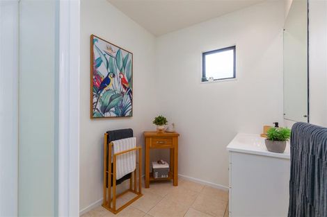 Photo of property in 23/5 Brixton Road, Manly, Whangaparaoa, 0930