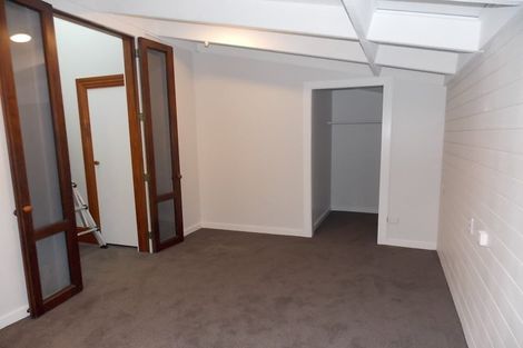 Photo of property in 25 Everton Terrace, Kelburn, Wellington, 6012