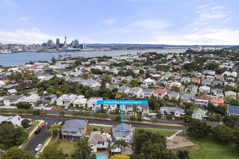Photo of property in 24 Shoal Bay Road, Devonport, Auckland, 0624